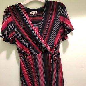 Short sleeve dress